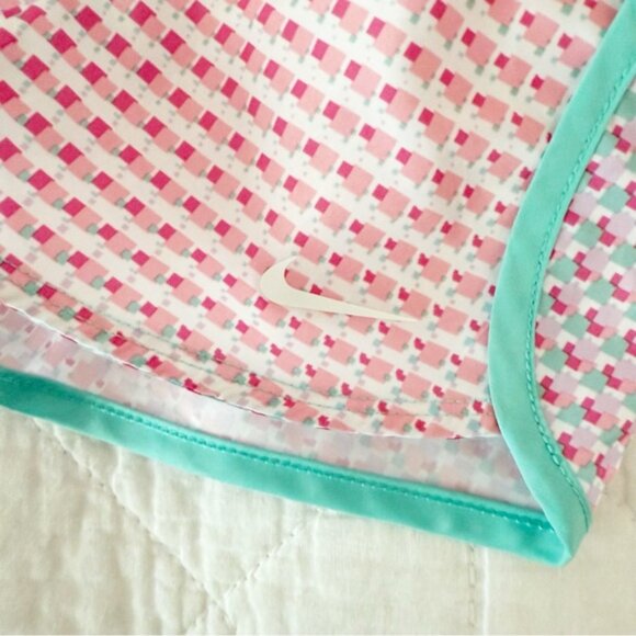 NEW Nike Kids Dri-FIT Pink White Checkered Shorts Green Accents 24 Months NWOT - Picture 3 of 4